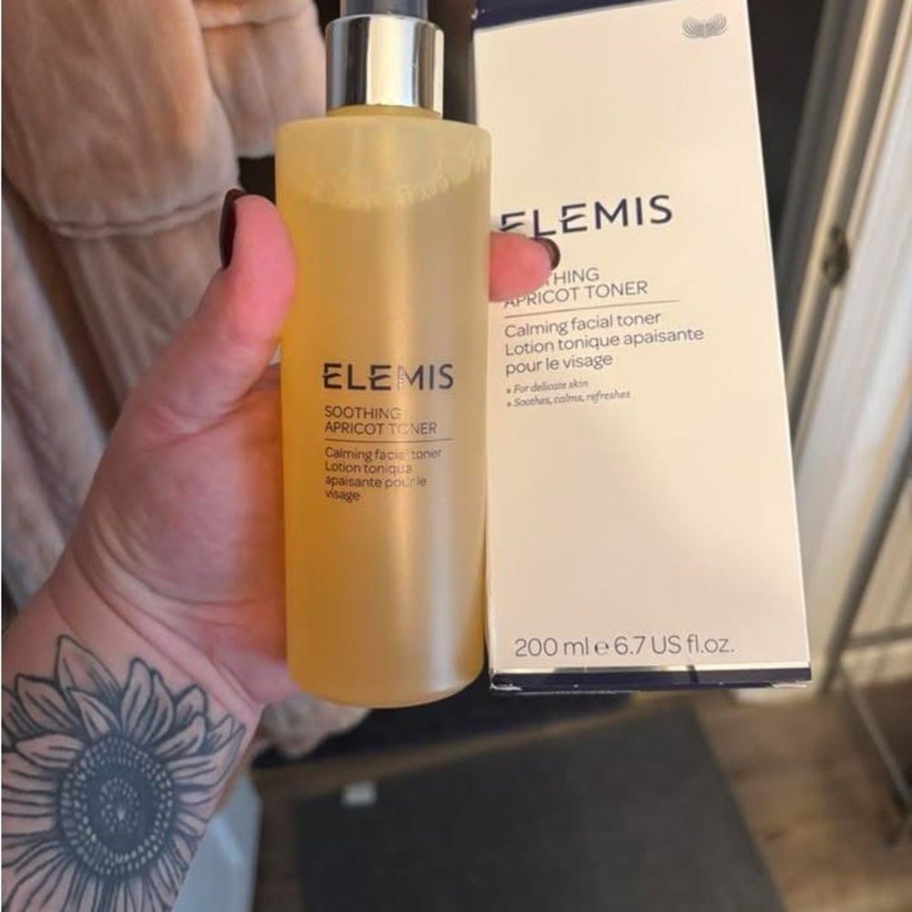 ELEMIS Soothing Apricot Toner - Gentle Skincare